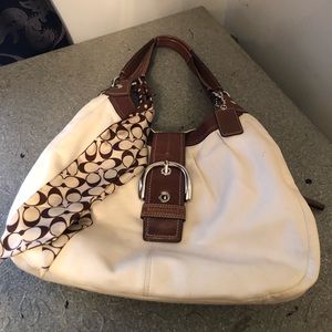 Dooney & Bourke handbag, purse